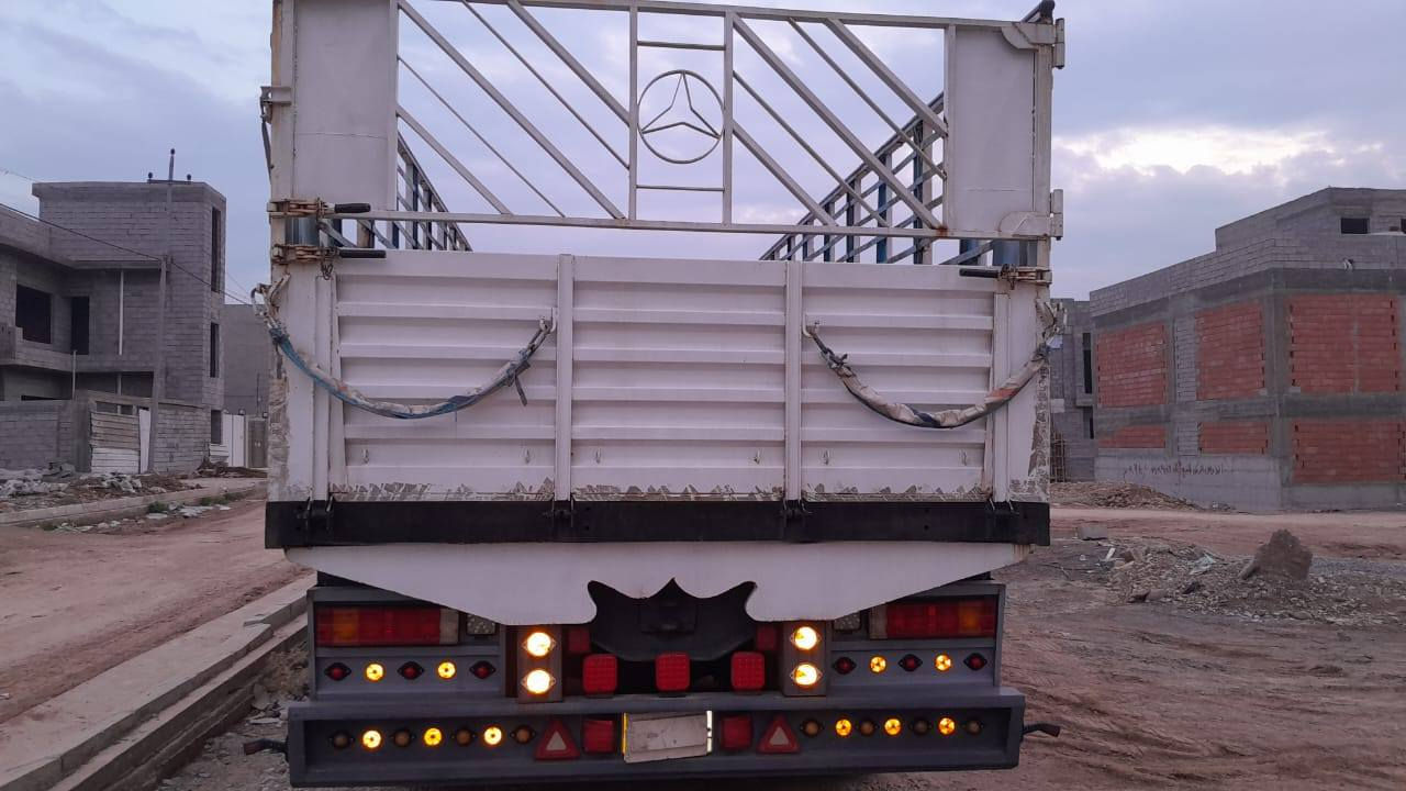 السلام عليكم ورحمة الله وبركاته
للبيع عربانه شاصي محلي 16)
الطول (13متر و60) فصال)
مال رمادي ارتفاعها(175)
عرظها (250) كاملا عل شغل)
جادر جديد شتوي وصيفي)
طخم تاير جديد بيها)
3دناكير برينه والرابع 13رفاع)
العنوان موصل اخوكم ابوثامر مكلف بنشر السعر( 150)💵
وبي مجال للإستفسار التصال
*********** ☎️
*********** ☎️
