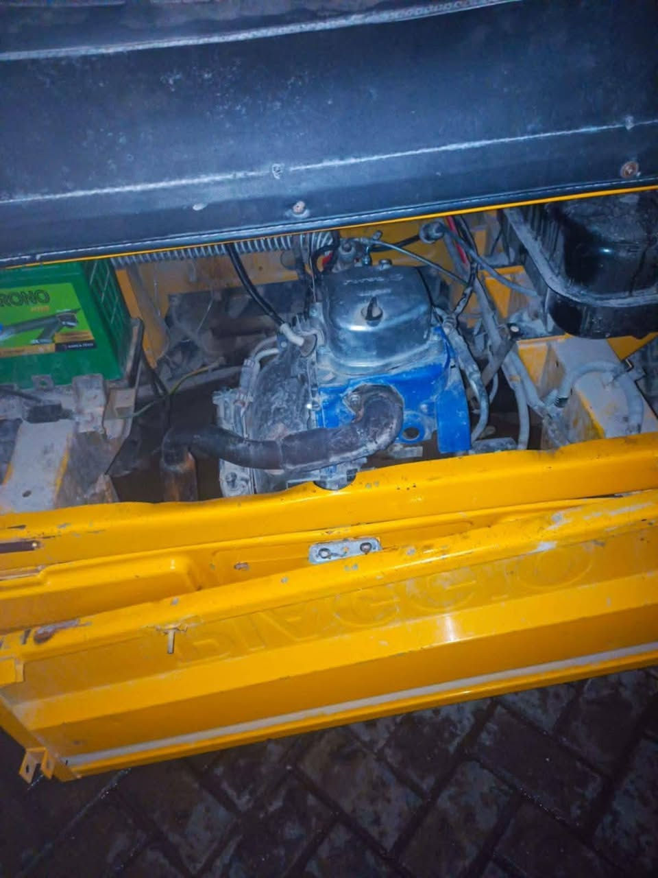 السلام عليكم تكتك للبيع بياجو ٢٠١٩ بيها محرك باجاج ٢١ خير من الله لا تنقيص لا تبخير  اوراق السعر ٣ ونص وبيها مجال للشراي مستعجل على بيعتها تكتك حلوة ونضافه حلوة الله شاهد مال عيشه مكاني الامين الثانية 
***********
