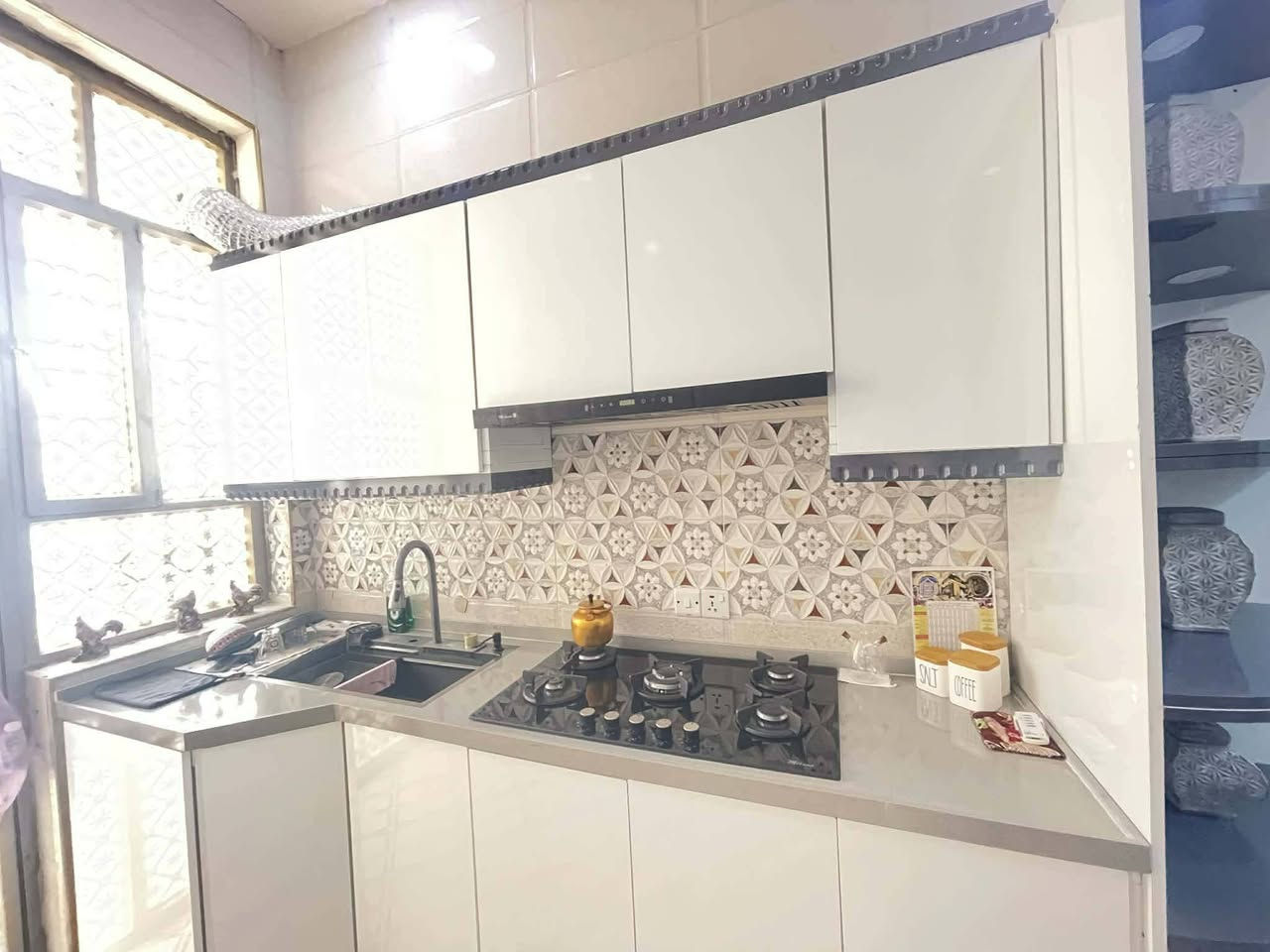 اغراض بيت نظاف جداا
غرفه 9 قطع مخزن ب 550
كاونتر مليون
تخم رصاصي مع بردات850
تخم مشمشي 250
محمودية


**إذا كنت صاحب هذا الإعلان وتريد حذفه لأي سبب، رجاءا أرسل رسالة إلى الدعم الفني**