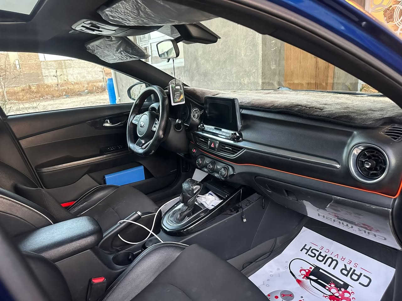 السلام عليكم 
فورتي جيتي لاين فول موصفات
مكينه  2000دوش المرغوب
حادث سياره قطعتين فقط جاملغ وبنيد بدون تبدل 
بدون ايرباك بدون دواخل 
سياره بسمي تحويل ثاني يوم 
رقمي ***********
