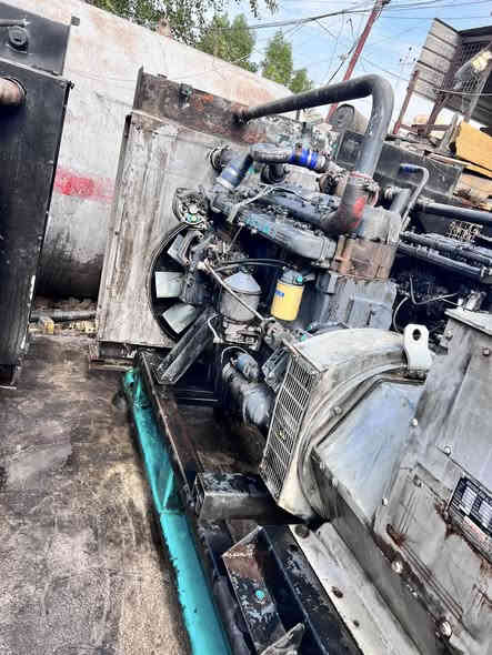 بومه94 ستندر شرط لحمل 
توليد250كيفي بلادي 
سعر60 ورقه 
بغداد الغزاليه
***********
