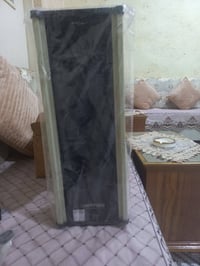 سماعات • ٤ قطع • بالكارتون