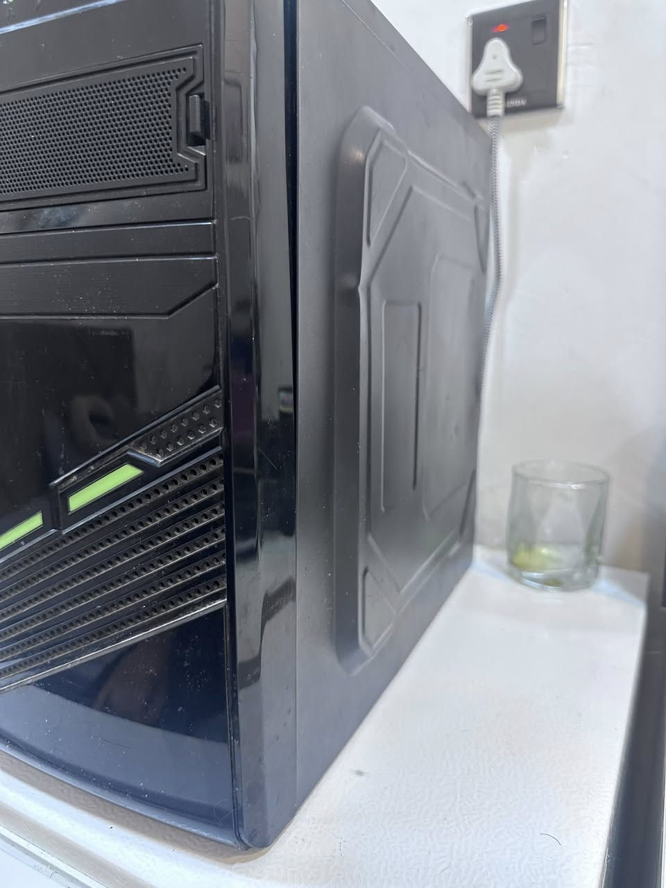 حاسبة سستم
مواصفات
Core i5 جيل الرابع
كرت الشاشة 1050ti 4g
Ssd 256g
للبيع
سعر ٢٣٠ الف
***********
