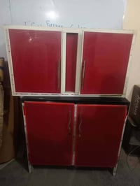 حي اور • دواليب • للبيع