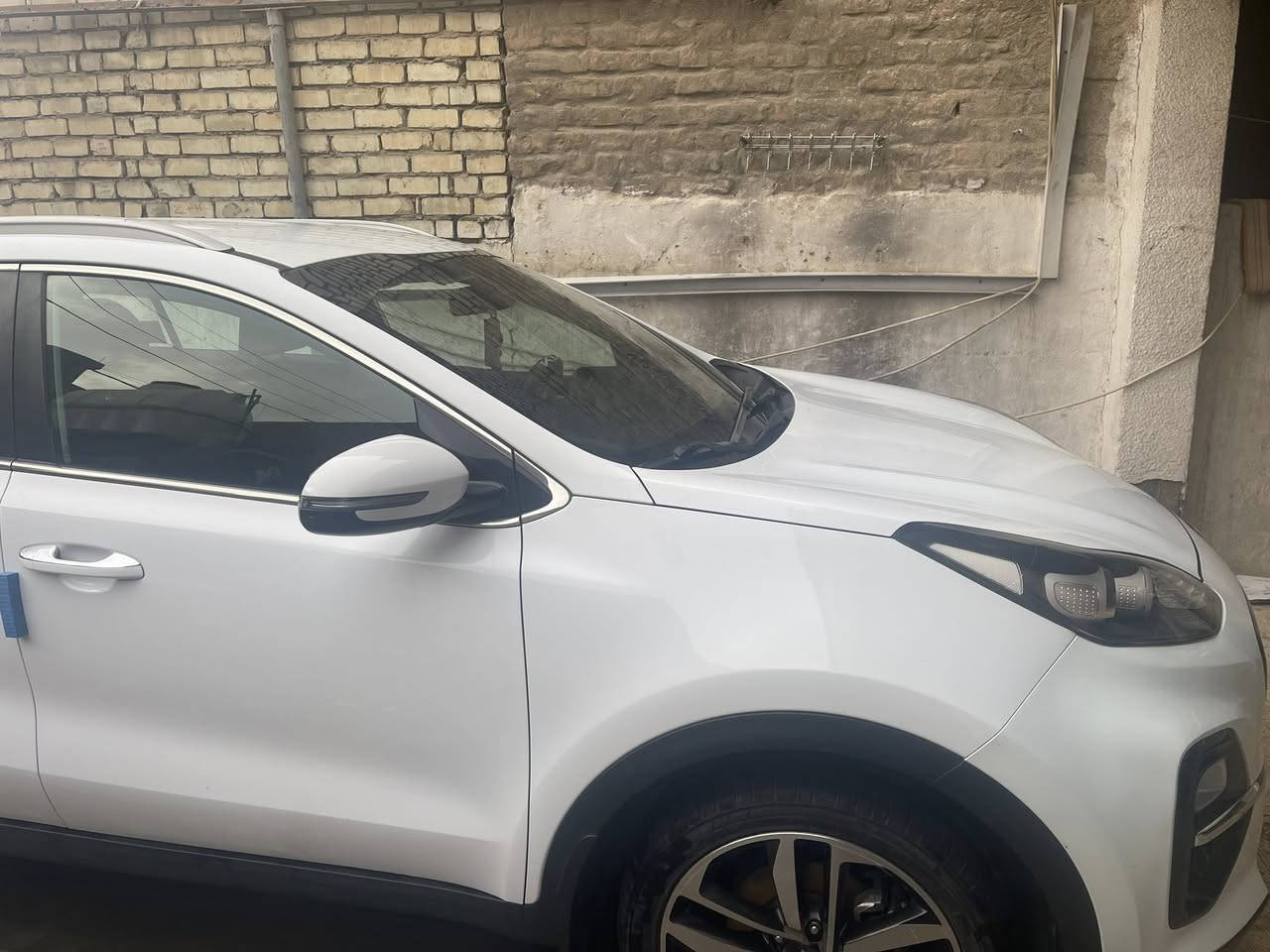 كيا سبورتج 2020 بسمي رقم بغداد بيه ربع دعاميه الاماميه مصبوغه  سعره 205 ***********
