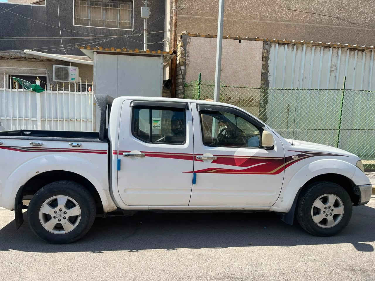 نيسان نيفاره موديل 2008
محرك مفتوح 4 ،2500 سلندر

اوتماتيك 
مكفول الكير والمحرك والتبريد ثلج  تايرات و صدر امامي  خلفي جديد 
سنوية 2032

رقم دولي

مواصفات LE

ضربة جاملغ يمين و مصلح و شوية من البنيد
سعر 90
 
*********** رقمي
