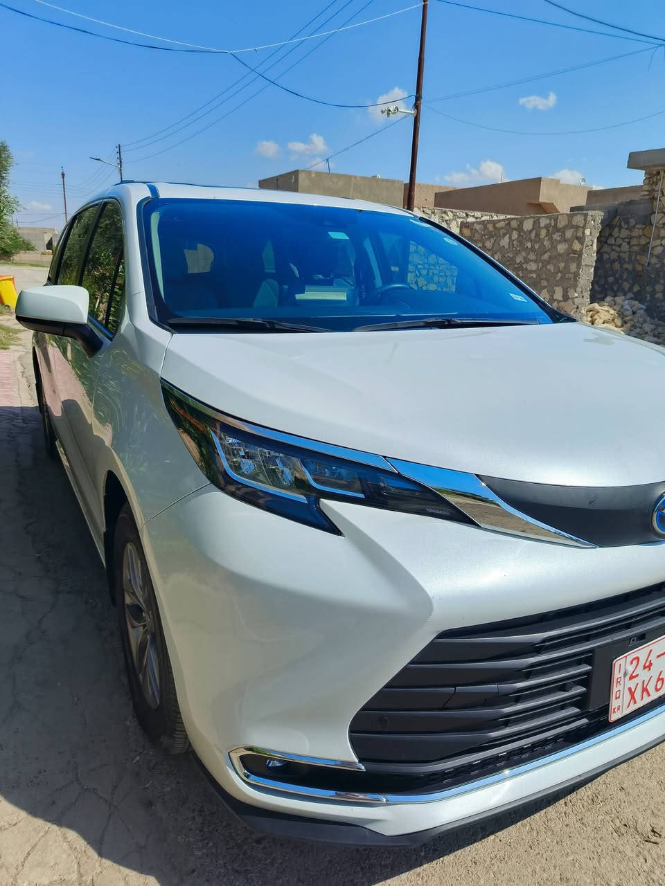 للبيع — تيوتا Toyota Sienna فول مواصفات XLE
موديل 2024 
كلين بدون صبغ بدون ايرباك سياره مكفوله 
🔹 المواصفات:
ماشيه 30000mi 
أبواب كهرباء كاملة
صندوق كهرباء
تشغيل بصمة
فتحة سقف بالقُمرة
السيارة جاهزة
كاتي اربيل 
💰 السعر: 335
📞 للاستفسار: ***********
                    
            صور حادث موجوده مع رقم شاصي          

📍 مكان السياره الانبار
