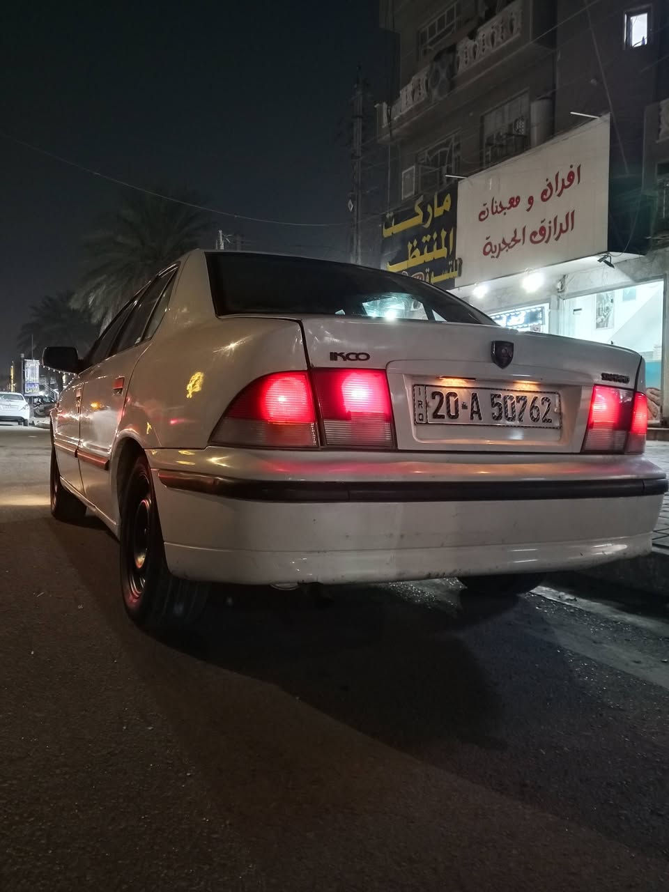 سلام عليكم سمند مديل 2010 سياره نضيفه مصروف عليه صدر جديد دوشمه جديده تايرات نضيفات  بيه طخه بالچاملغ الخلفي صبغ نصه مباوك رقم ديالى الدولي سنويه ل29 السعر 40وبيه مجال بسيط للاستفسار ***********
