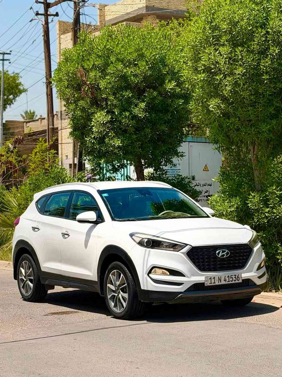 توسان 2018 خليجي سعرها 124وبيه مجال رقم بغداد دولي تحويل مباشر مكينه 2000 دوش تبريد ثلج صدر امامي خلفي جديد تخم تاير جديد سياره جاهزه كل نقص مابيه مواصفات سياره شاشه لمس كامره دوراه فول تحكمات ستيرن كشنات حضن + اشاير مري مود درايف نضام ايكو بعد بيه هواي مواصفات بيها مكانات صبغ ابيع صبغ عام  مكاني بغداد ***********اجاوب فقط اتصال بدون خاص
