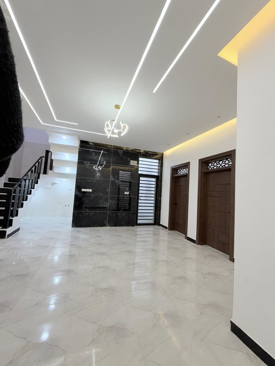 150 متر للبيع طابو زراعي سند 25 قرار محكمه مرقم ومشمول بالتطويب

بناء جناي درجه اولى شغل كله نضام تركي

1_بناء طابوك جمهوري

2_صب مركزي تسليح اساس وسقف

3_ ارضيه بورسلين ثقيل

4_جدران لوح

5_ سقوف جبس بورد وسحبات ملكيه +ثريات ومراوح

6_بيبان تركي + حداديه تسكام

7_ واجهية البيت كله فوم

8_ سطح البيت مطبك شتايكر + كلشي واضح بالصور 

🔻عنوان البيت نجف مقابل ملحق قرية الغدير

موقع مميز شارع تبليط بعرض 13 متر 

🔻 خدمات كامله ماء كهرباء تبليط خط مولد سوك مدارس اهليه وحكوميه انترنيت

سعر البيت 75 وبي مجال

للاستفسار اتصل على *********** أو مراسله واتساب
