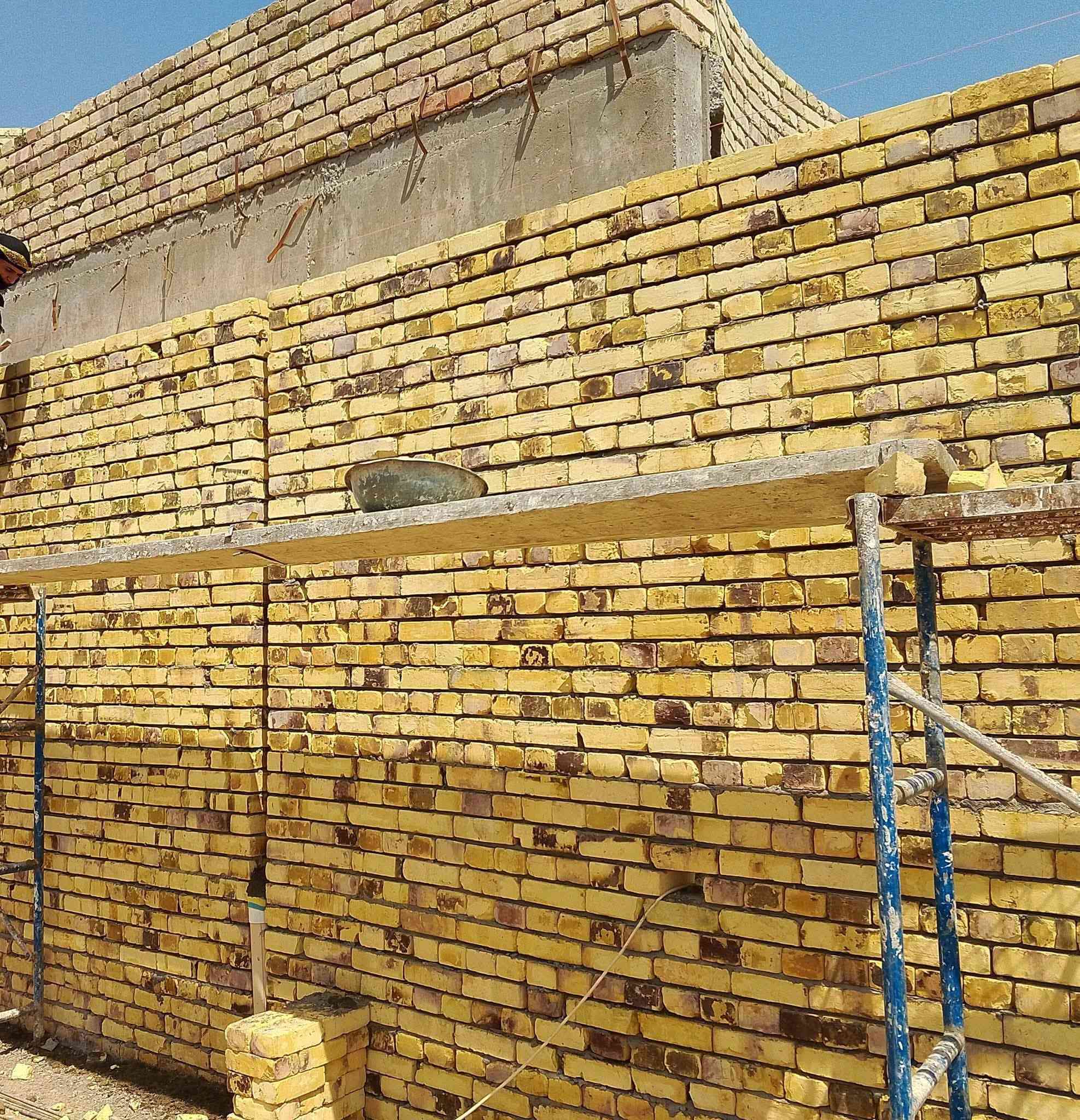 يالله خلفه بناء ولبخ متفرغ للعمل *********** اتصل وتدلل شغل درجه اولئ وبأسعار مناسبه
