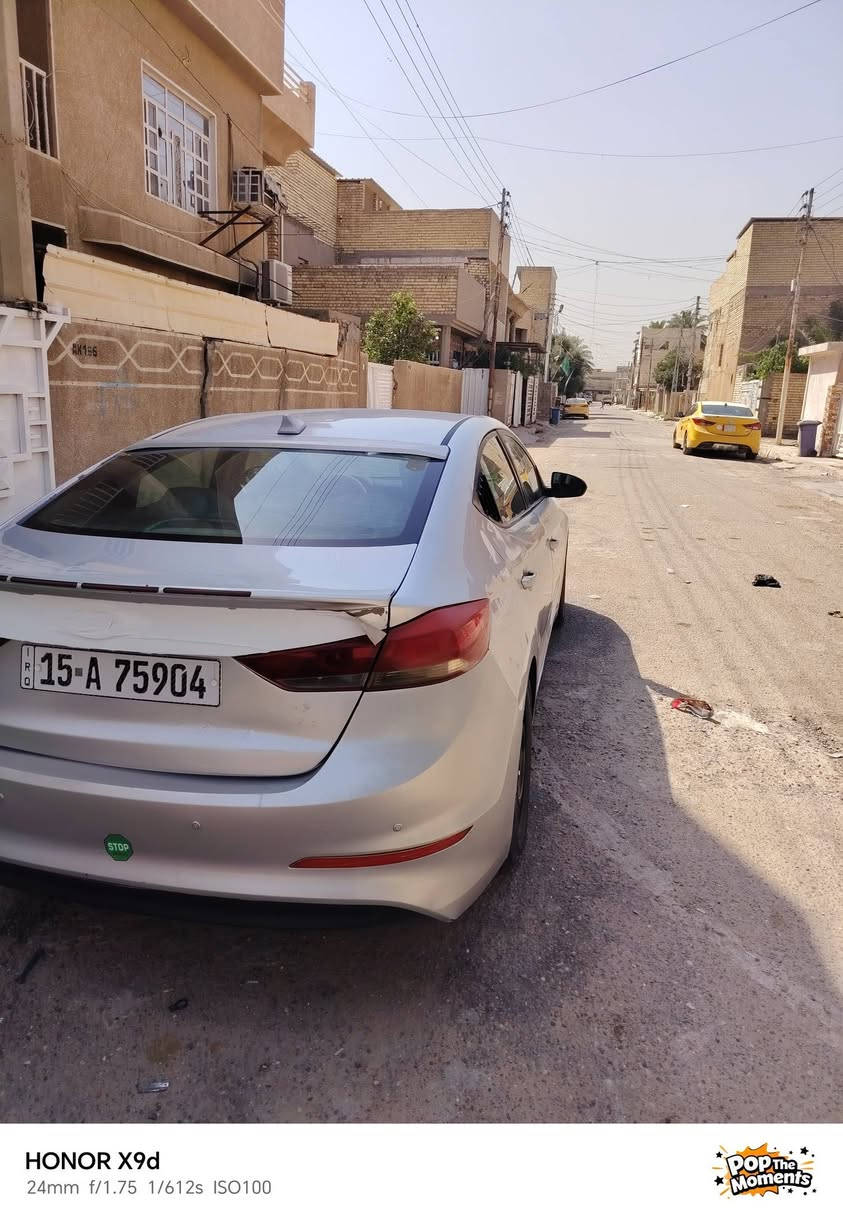 السلام عليكم النترا ١٧ أمريكي سعر ٩٨
شاشه جبيره وحساسات ومكينه ٢٠٠٠ وكير at المرغوب والسونار موجود لاتصال أو واتساب ***********
