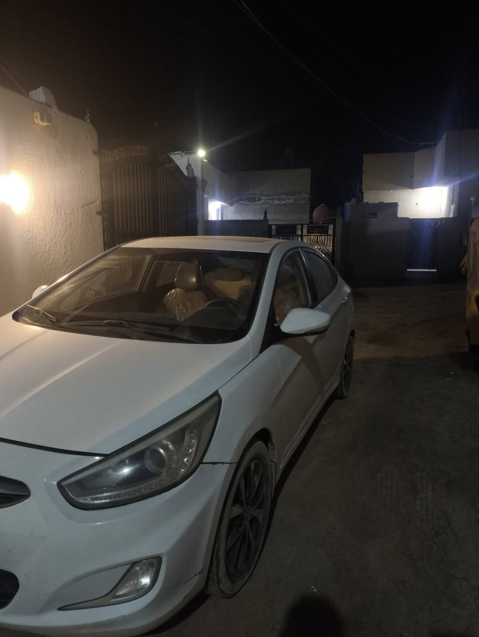 اكسنت 2015 كير ومحرك كفاله بيها مكانات بارد بأسمي تحويل ثاني يوم رقم بصره الجديد 14  السيارة نضيفة ماناقصها شي السعر 95 ورقة وبيها مجال للشراي
هذا سونارها
للتواصل ***********
