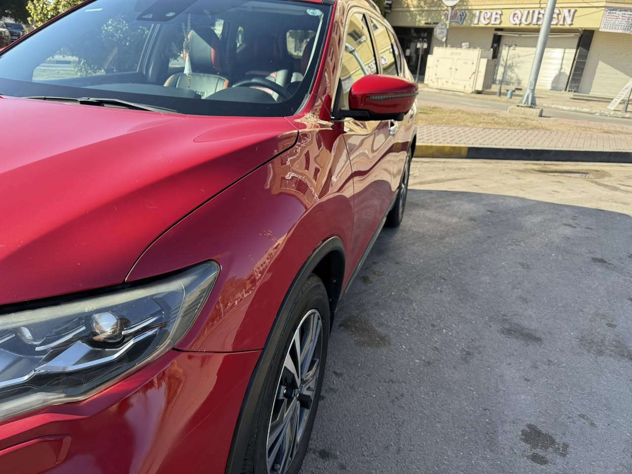 السلام عليكم
للبيع ...
Nissan XTRAIL
نيسان  أكس تريل
موديل 2018 فول مواصفات رقم اربيل باسمي
بصمه تشغيل مع الابواب
مكينه 2.5
ماشيه( 111000كم) قابل للزيادة
دبل أكسل 4 ويل تحكم ماوس
نظام نزول منحدرات
نظام ECO
بانوراما
ايرباك 8
تبريد منفصل المناخ
تحكمات ستيرن جهتين
تدفئه ستيرن
كشنات جلد . الاماميه كهرباء جميع الحركات
مع تدفئة لجميع المقاعد امامية وخلفية  درجتين.
تبريد قطعتين
مرايه وسطيه تعتيم ذاتي
خمس كامرات °360
رادار امامي وخلفي وجوانب
رادار لاين اسيست(تحذير الخروج عن مسار الطريق)
أوتو بريك تفاعلي امامي وخلفي
هاند بريك بصمه
أوتو هولد
نقاط عمياء
حساسات امامي خلفي
مرايات شفط كهرباء مع هيتر
مكان الاكواب تدفئه وتبريد
لايت دوار مع حركة الستيرن اوتو
زنون عالي ناصي مع LED نهاري بلادي
لايت ضباب امامي خلفي
ماسحه اوتو حسب قوة الامطار
مرشات لايت
سستم الصوت BOSE امبليفاير بمكان السبير للبيز
سستم الصوت تفاعلي مع السرعه
باب الصندوك كهرباء  يفتح عند الاقتراب على حركة الرجل
مكفولة من الضربة
كير محرك مكفول
بيها بس التكم صبغ بسبب تضرر الكلير برون اي ضرر او معجون
السعر 175 بيها مجال
مكان السيارة بغداد
***********
