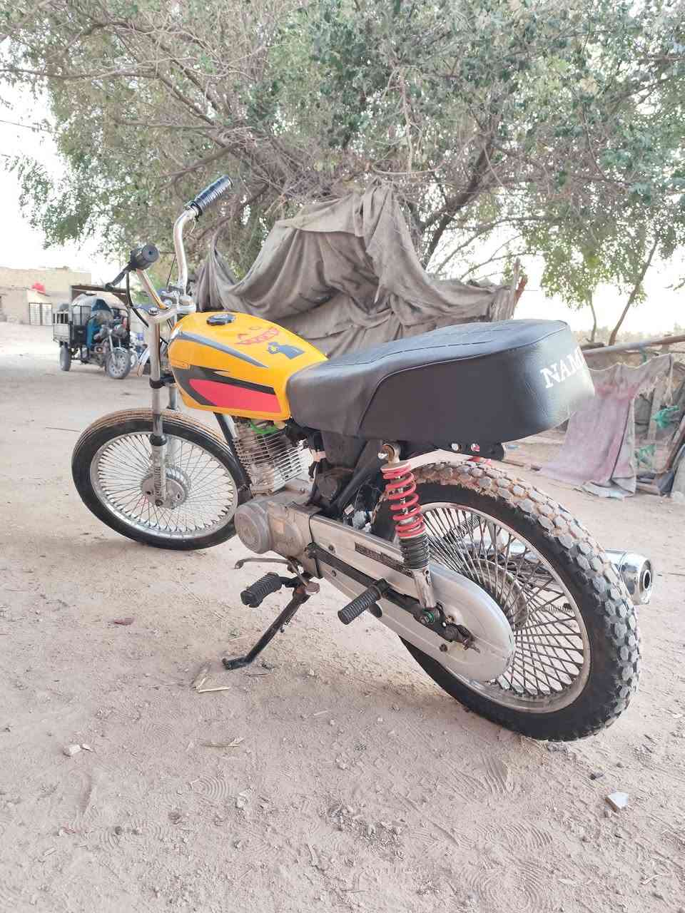 كلك للبيع موديل 20نضيفه ماعايزه شي 300 وبيهه مجال للشراي مكان نجف كوفه نفق المختار 
***********
