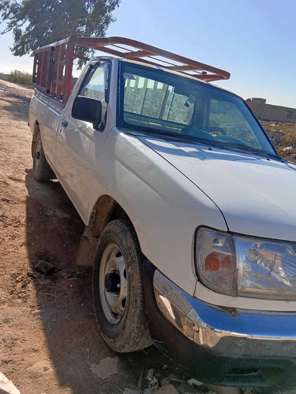 سلام عليكم نيسان 2002 بيه جاملغ مبدل امامي  سياره جاهزه تخم تاير تبريد شغال سياره خير من الله مراوس بكيه حسب التفاق مراوس فقط ‏‪0781 059 6099‬‏
