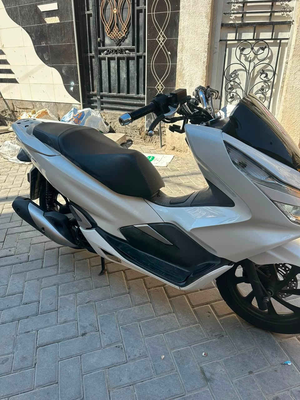 جيل ثالث للبيع مكفوله السعر 2150. رقم***********
