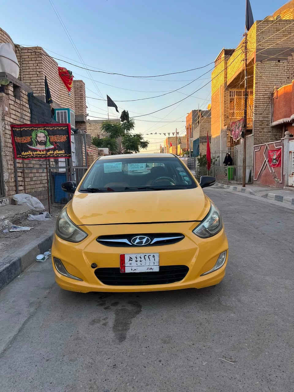 السلام عليكم اكسنت 2016 خليجي بيها طخات بسيطه وموضحه بالصور صدر جديد تخم تاير لايت زنون السياره جاهزه  تبريد ثلج گير ومكينه خير من الله سنويه 2028 رقم بغداد الماني  مكان السياره بغداد الشعب سعرها 88 وبيها مجال للاستفسار ***********
