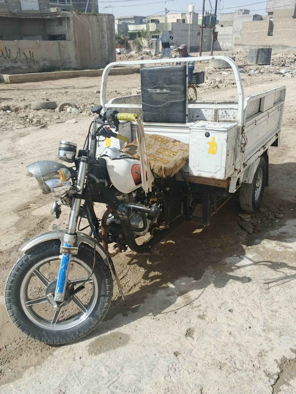 سلام عليكم ستوته موديل 2022 ستوته خير من الله اوراق سبعه كاملات السعر 1400وبيهة مجال لطيبين مكاني ديالى بعقوبى وهاذ رقمي خابر وتدلل *********** ملاحضه غير متواجد علفيس
