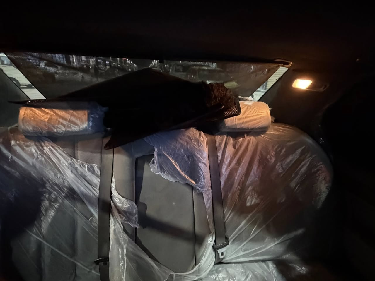 لسلام عليكم للبيع BMW 740
رقم نينوى جديد هزه جديده
صبغ عام جماليه 
جامات كهرب مري كهرب
داخل مخمل
تبريد تدفئه 
كير مكينه شرط
تخم تاير + ويل كب + باتري جديد
السياره مصروف عليها هواي 
حساسات امامي خلفي 
شاشه + كاميرا + مضخم صوت 
برده خلفيه بلادي
للاستفسار ***********
***********
