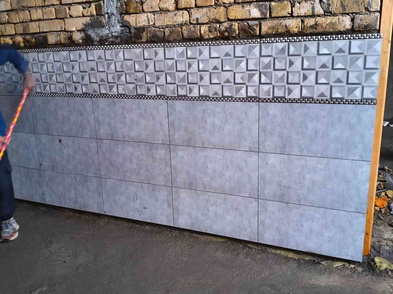 سلام عليكم خلفه سيراميك شغل درجه أوله شغل ليزر شغل مرتب وحلو رقم واتساب وبختمتكم ***********
