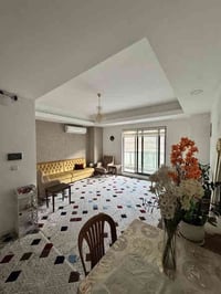 القرية الفرنسية دهوك • مفروشة • ١٤٦م