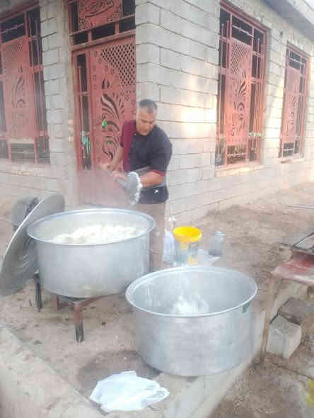 السلام عليكم الطباخ كرار التميمي طباخ كافت المناسبات بسعر مناسب الخدمت ابنا هلي وناسي في غضاء العزيزية علمن معه كامل معدات الطبخ كدوره طباخات تصلو بل رقم***********
