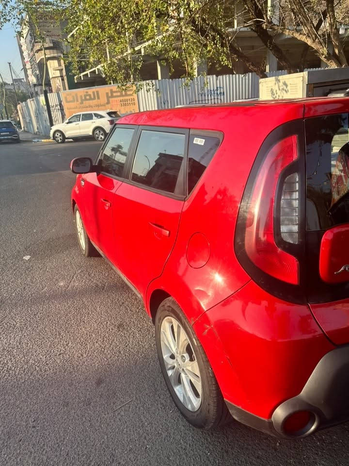 سلام عليكم   للبيع كيا صول لون احمر وارد امريكي موديل ٢٠١٥  مكينه  ٢٠٠٠   مكينه كير مكفولات 
حادث السياره  حالوب من امريكا   لا بيهة صبغ ولا تبديل 
تخم تاير جديد   صدر كامل جديد
رقم بغداد بأسمي  
السياره جاهزه  ترايهة يخبل 

السعر 112  
  
مكاني بغداد  جميله 
للاتصال  والاستفسار  
رقم الهاتف *********** 
واتساب متوفر ايضا
