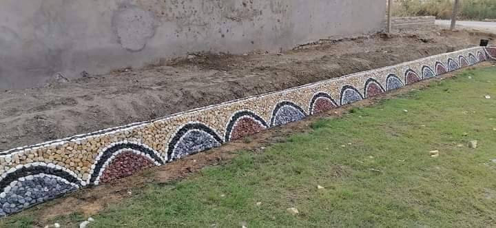 عمل وترتيب حدائق
تنظيف. وتقليم الحدائق
عمل منظوات سقي 
عملنا داخل كربلاء
***********
