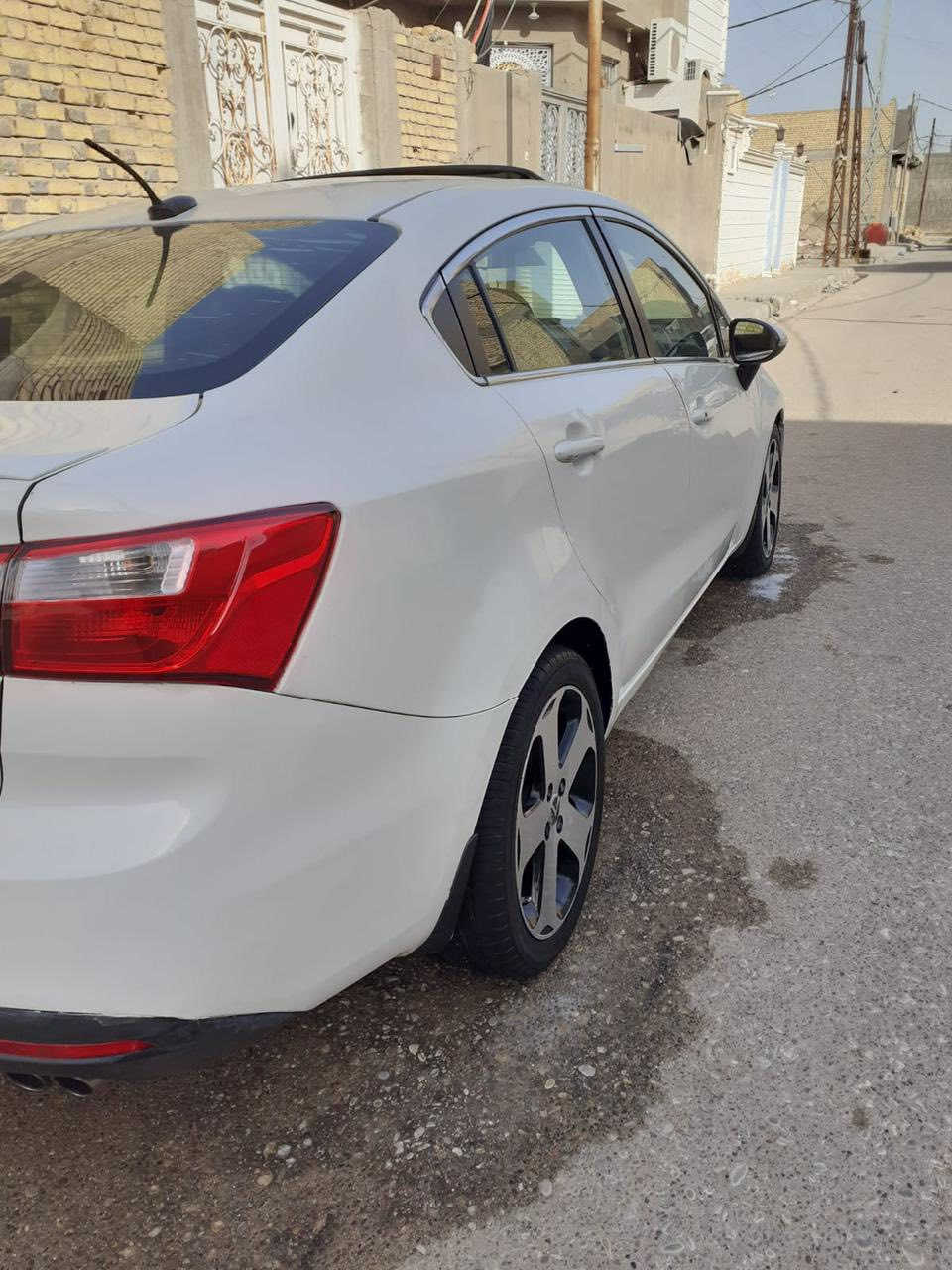 سلام عليكم كيا ريو البيع موديل 2014 سياره جاهزه فول فتحه بصمه تحكم استيرن اشاير بل مري سياره جاهز كير محرك حداديه تخم تاير تبريد كله جديد سنويه جديده هزه جديده رقم النكليزي سياره مكفوله السعر 83 وبيه مجال المكان السماوه الاستفسار ***********
