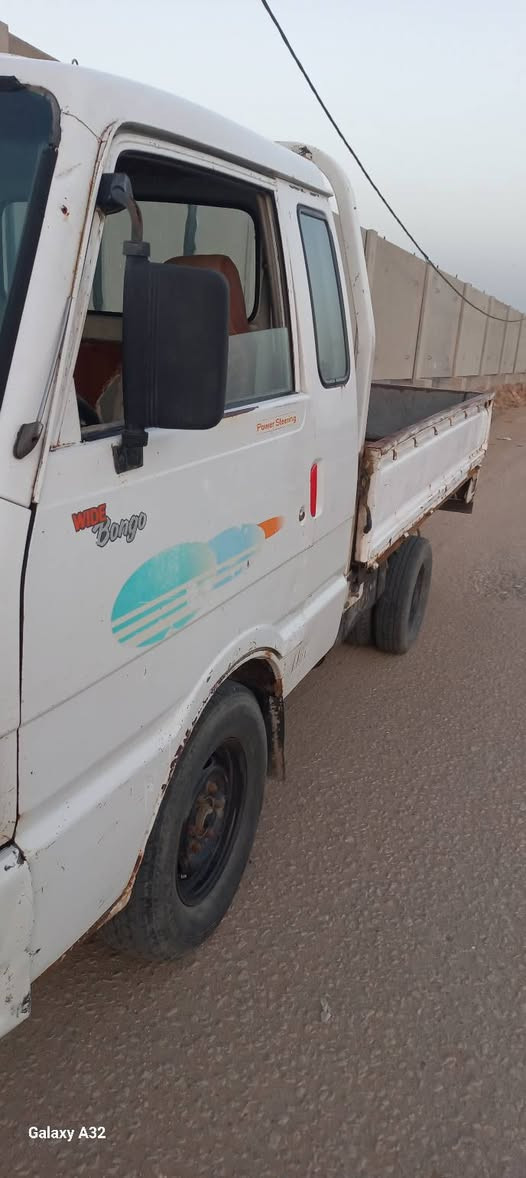 كيا موديل ٩٥ مكينه تبخر شاصي اشعار بدي مطول كير حاويه حداديه جديده السياره جاهزه السعر ٣٥ او مراوس بيكب ***********/***********
