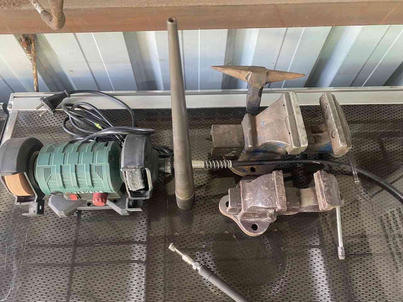 الامهتم  يجي خاص ! او وتساب ***********
