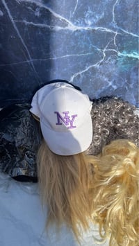 باروكة صناعية • مظهر طبيعي • بغداد