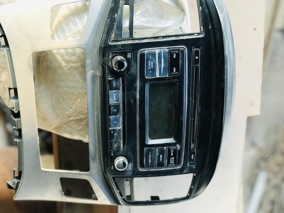 للبيع ويل كروم نضيف اصلي ابو الختم وبيهن تايرات نضيفات سعر ٣٥٠     لايت مسكر نضيف سعر ٦٠ وبيه مجال مسجل 16هوً ولوجه مالته ٥٠ شباج 16 35  مكان سماوه 

‭٠٧٨٢ ٩٧٣ ٨٩٣٥‬
