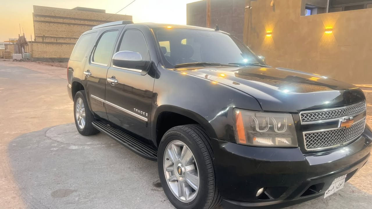 تاهو ادوات LTZ
2009 فوول مواصفات سياره خير من الله 
كلشي بيها شغال جاهزه من كلشي 
كشنات جلد ملكي 
محدث كديلاك 
كفالة سرقه وعشائر 
مكان السياره بالبصرة - السعر 105 

***********
