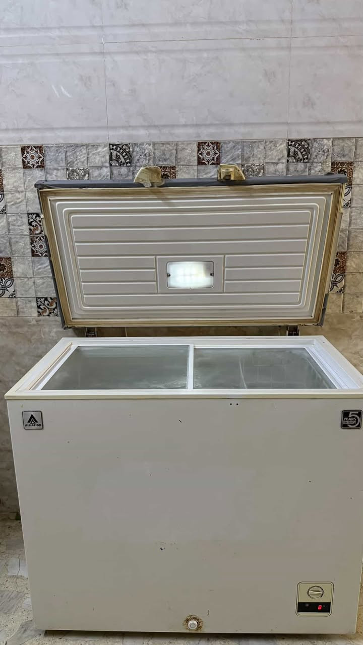 مجمده الحافظ شغاله وتجمد للبيع100وبيها مجال للشراي


**إذا كنت صاحب هذا الإعلان وتريد حذفه لأي سبب، رجاءا أرسل رسالة إلى الدعم الفني**