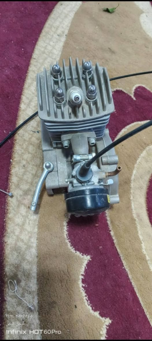 السلام عليكم اخوتي محرك ١١٠ سيسي كامل للبيع ب٨٥ الف قفل  للاستفسار خاص ***********
