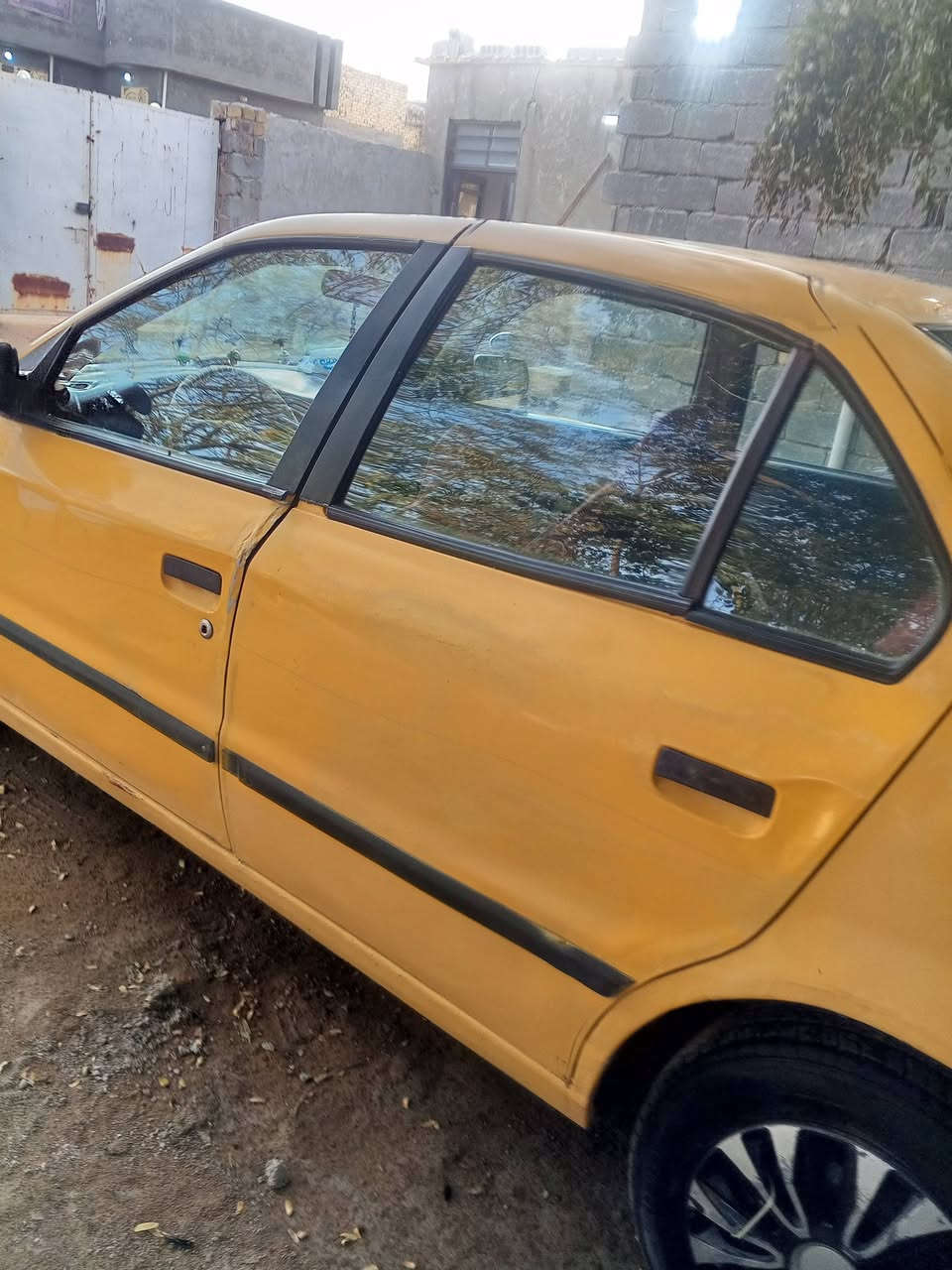 سلام عليكم سمند موديل ٢٠١٠ رقم نجف مكينه بيه تنقيص حداديه تخم تاير رقم الهاتف *********** مكان ديوانيه قضاء الشنافيه سعر ٢٦ وبيه مجال
