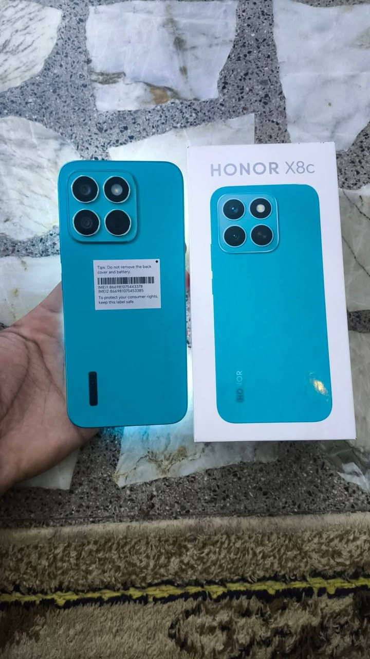 Honor x8c 256G ram 16
سلام عليكم هونر x8c ذاكره 256 نظيف جدا وبلادي
بغداد *********** سعر ٢٢٥

