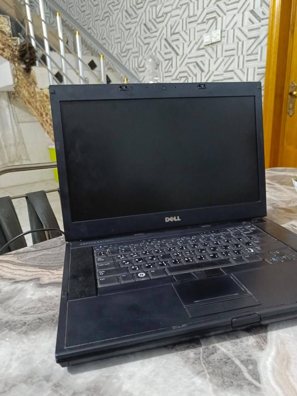 السلام عليكم
للبيع حاسبه Dell كلشي مابيها قيم بل يرضى الله واخذها مكاني كربلاء الحسنيه للاتصال ***********

