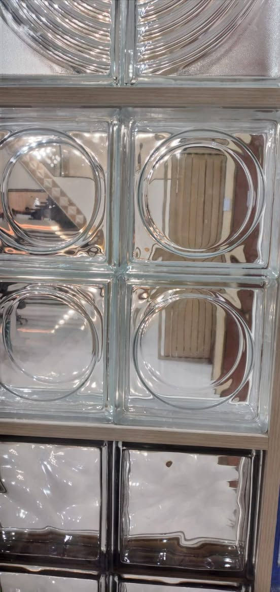 يوجد لدينا طابوق زجاجي قياس 19*19سنتم ..سمك 10سنتم .....سعر المتر كرسته وعمل 150 الف


**إذا كنت صاحب هذا الإعلان وتريد حذفه لأي سبب، رجاءا أرسل رسالة إلى الدعم الفني**