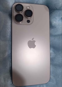 16برو ماكس للبيع بس بطاريه 100 مشحون 162دوره  جهاز مكفوال   اي خالل مآ...