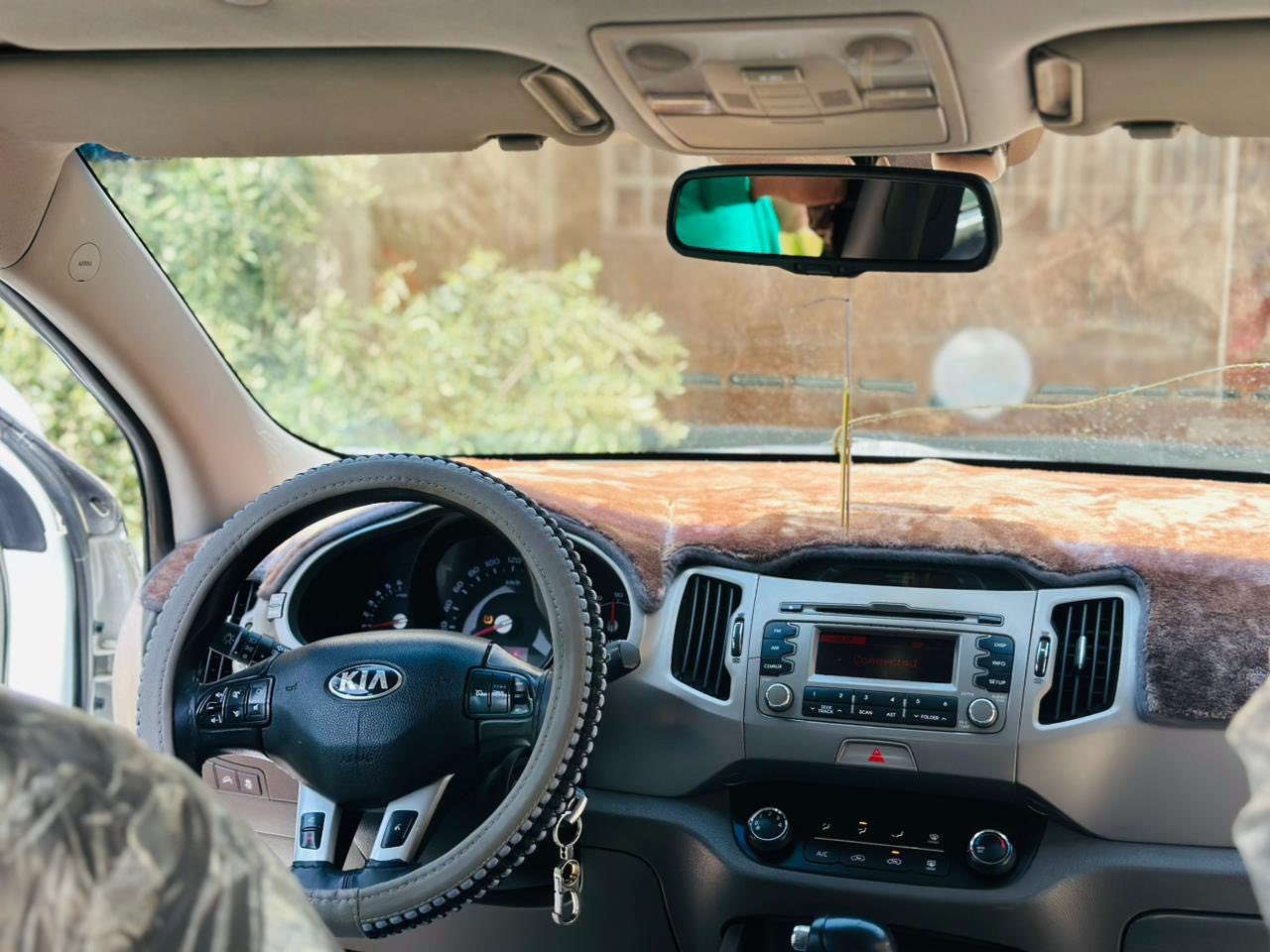 سلام عليكم سبورتج موديل 15  خليجي محرك 200GDl شويه بيه صبغ بل جنطه السعر 158 وبيه مجال بسيط   

‭0771 251 1585‬
