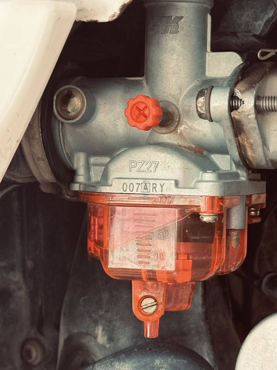 .ام زت موديل 2016  للبيع اوراقه كامله مع منفيس الدراجه گدامك مع ذلك تجي تفحص  وعيوني متوازي ع بيعتها السعر 550 وبيها مجال بسيط للتواصل ***********
