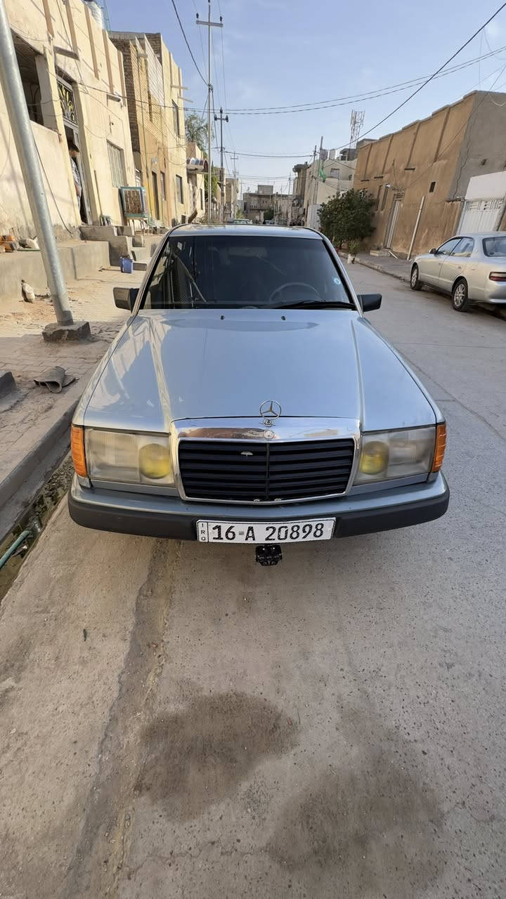 مارسيدس دب موديل 1988 مصبوغه عام
قواعد دبل جدد لامصلحات ولاملعوب بيهن براكيت وشواصي نظاف حداديده جديده منفوظه من الطول للطول 
محور مكينه وكير ياباني رياضي  لاصرف ولاتنقيص ولابخار
بطيخات للصالنه وكعكات جدد 
تخم تاير جديد ويل كب بلادي جديد
غرفه نظافه 80‎%‎ 
فتحة سلايد شغاله 
جعمقه جديده 
منضومة بانزين جديده ستوني مسويله ادامه 
سيرفس كامل للمكينه بلكات وبخاخات ودكشن بارد جديد راديتر ستوني مبدله جديده تبريد منظومه جديده   كافة تفاصيلهه مذكوره وتجي وتشوف بعينك للاستفسار خاص او الاتصال *********** 
السعر63$$ ورقه مكان السياره النجف او كربلاء
