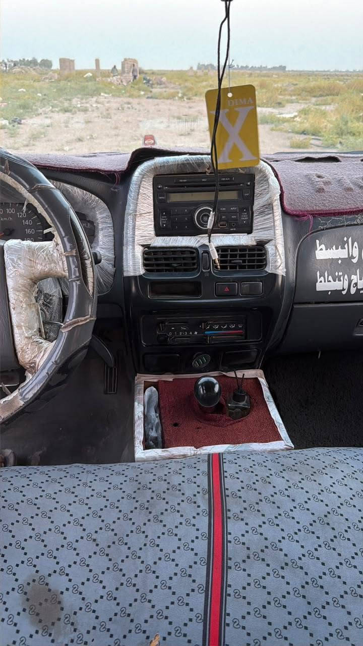 السلام عليكم سياره نيسان 2002 مكفوله كفاله كير مكينه شرط تبريد ثلج واكفه على اخر حبايه تخم تاير جديد ..مكلف بلنشر  للاتصال والاستفسار ***********

