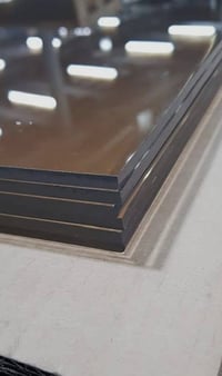 زجاج ومرايا • أربيل - الصناعة الجنوبية • توصيل محافظات