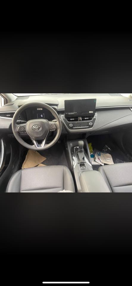 🔥كورولا هايبرد زيرووو مرقم ومثبت لوحة وسنوية🔥

🔥تويوتا كورولا هايبرد الشكل الخليجي 2025🔥

🔥بسعر نارررر 24,500,000 دع🔥

فول مواصفات سلايد وجلد اصلي

 العنوان = زيونة 

الاتصال= ***********

اليكم التفاصيل الآتية:

✅ خليجي 
✅ زيرو
✅ الموديل 2025
✅ سعة المحرك 1,8L
✅ مرتبط بناقل حركة أوتوماتيكي 
✅ عدد AIR BAG 8
✅ سلايد رووف
✅ لايت زينون + LED
✅ حجم الاطار 205/55R16 
✅ ويل كب 16
✅ مفتاح التشغيل بصمة
✅ دشبول ديجيتال 
✅ شاشة اصلية
✅ كاميرا 
✅ المقاعد جلد اصلي
✅ تتسع المقصورة ل 5 ركاب
✅ مثبت السرعة Cruise
✅ تحديد المسار
✅ المودات والأوامر الصوتية
✅ فحص أنظمة السيارة 
✅ حساسات ضغط اطارات 
✅ تبريد شاشة
✅ قطعتين تبريد
✅ هاند بريك بصمة
