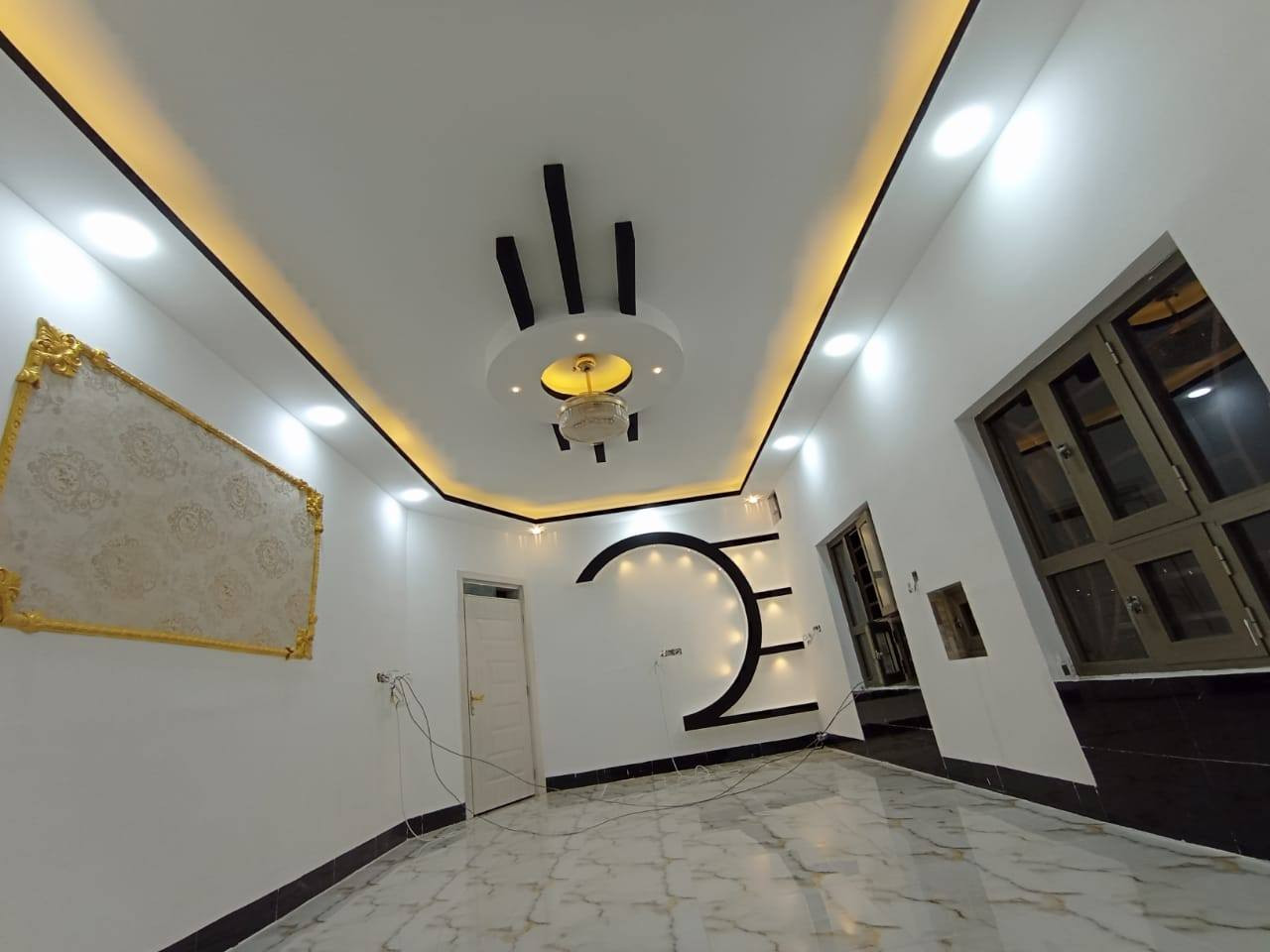 اسلام عليكم..
من أعمالي ديكورات جبس بورد وسكة حديد 
وبأسعار مناسبة أن شاء اللّه ينال إعجابكم 
***********
