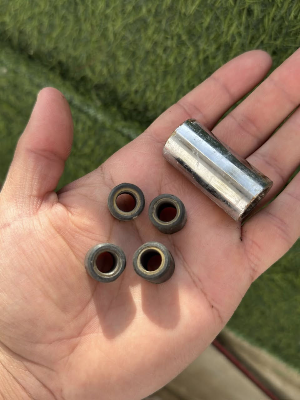 السلام عليكم غراض مال ماكس /اصليات\ كفرات دراجه ماكس منغولي بلاديات اصليات +دبل خلفي ماكس +كلجات ماكس + وشيال مال ماكس +خرز كلجات شرط كلهن بلاديات ومابيهن ايشي تجاري + سبايدر خلفي مختوم سعرهن كلهن 75 الف قفل


**إذا كنت صاحب هذا الإعلان وتريد حذفه لأي سبب، رجاءا أرسل رسالة إلى الدعم الفني**